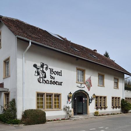 Hotel Du Chasseur Enges ภายนอก รูปภาพ